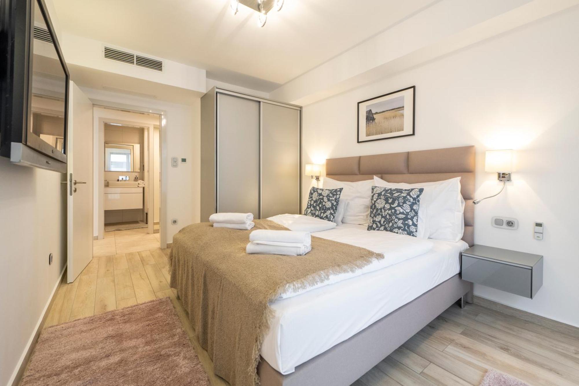 Swu Opera Apartment Budapest Luaran gambar