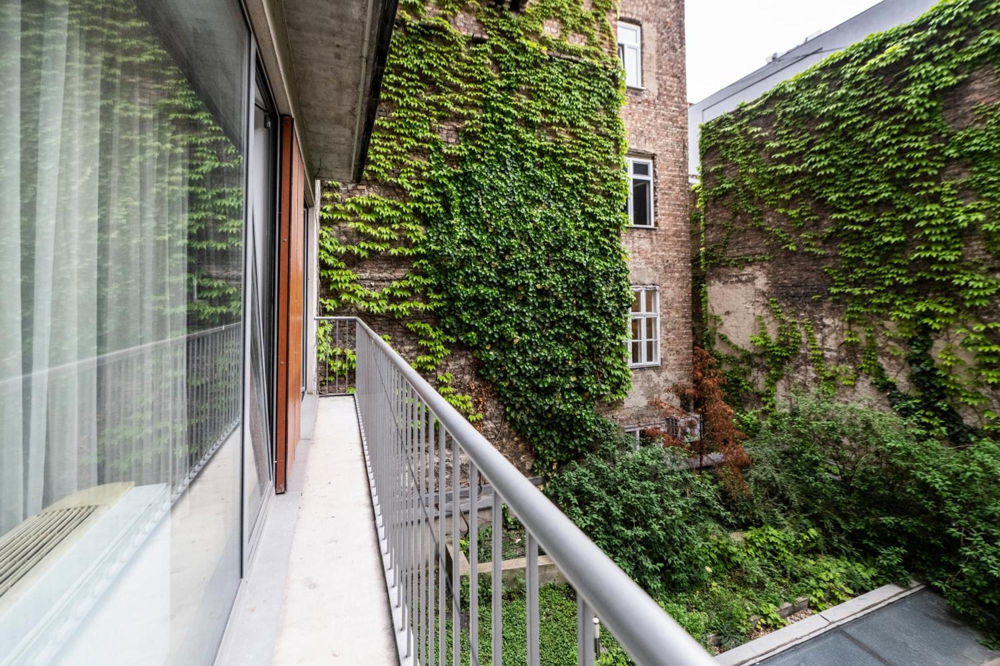 Swu Opera Apartment Budapest Luaran gambar