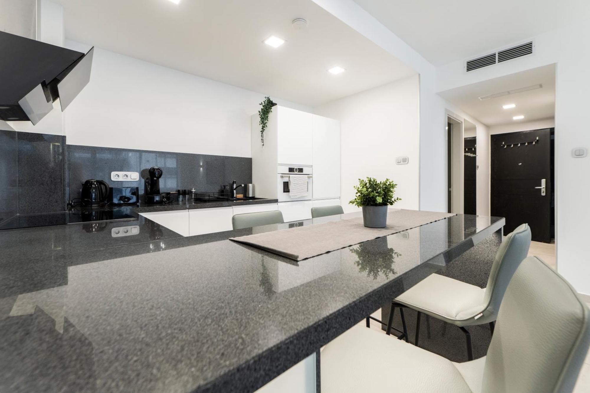 Swu Opera Apartment Budapest Bilik gambar