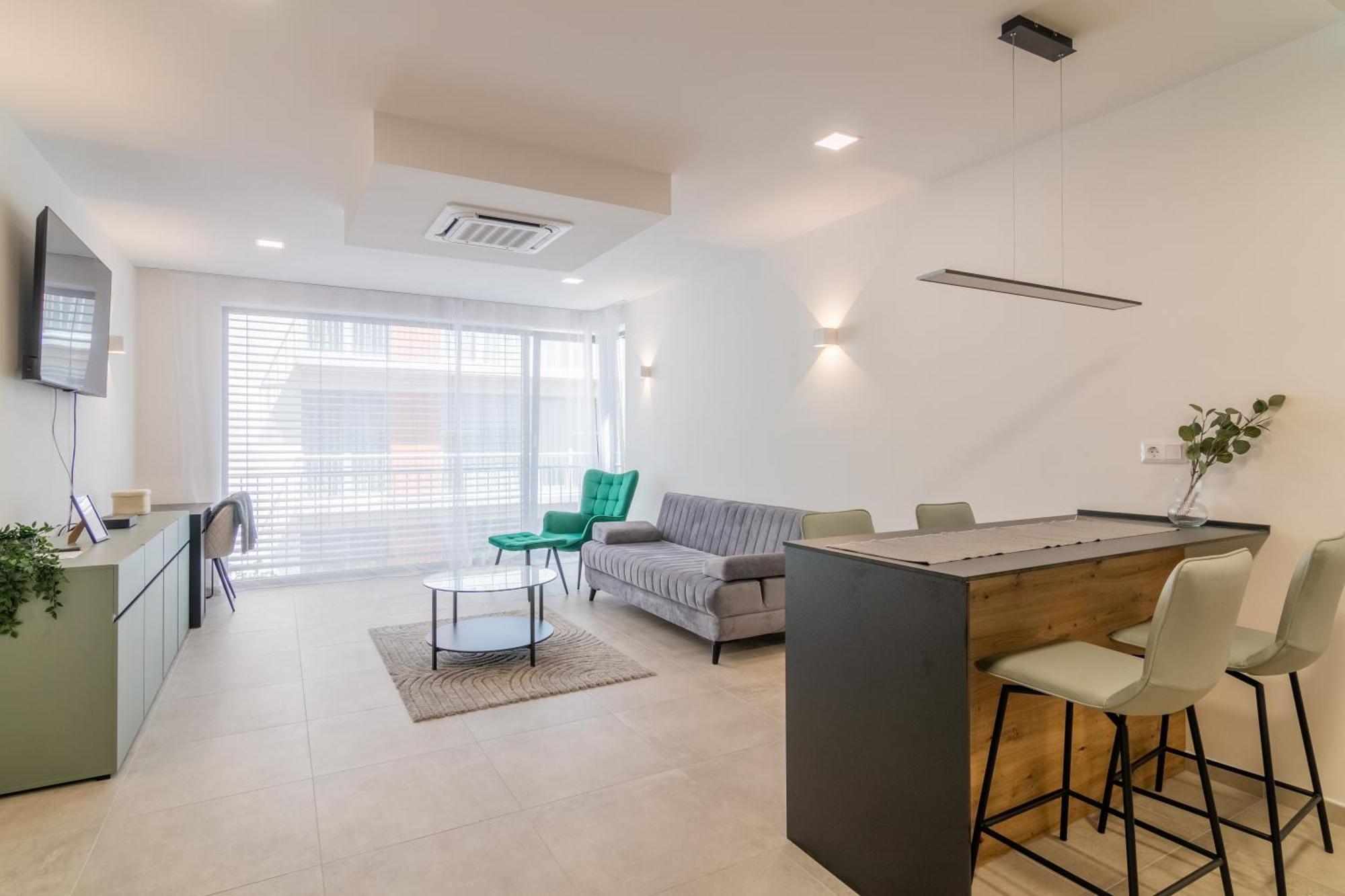 Swu Opera Apartment Budapest Bilik gambar