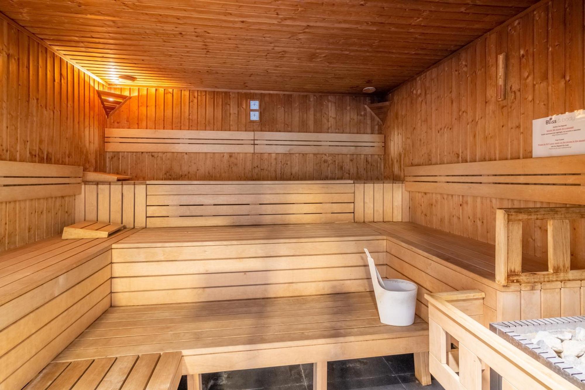 Swu Opera Apartment Budapest Luaran gambar
